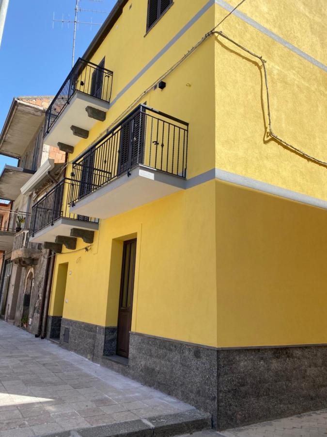 B&B Affittacamere Al Vulcanetto Moio Alcantara Ngoại thất bức ảnh